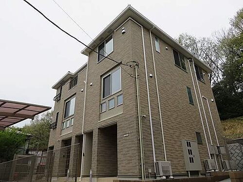 東京都多摩市山王下１丁目 3階建 築5年5ヶ月