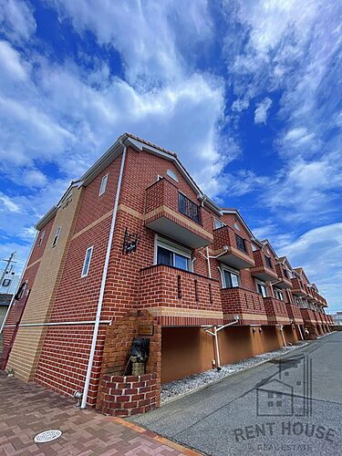 大阪府岸和田市荒木町２丁目 2階建 築16年5ヶ月
