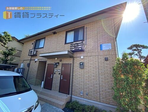 千葉県市川市八幡５丁目 2階建