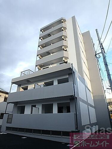 大阪府吹田市片山町４丁目 地上8階地下1階建 築6年5ヶ月