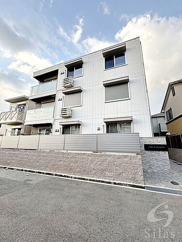 兵庫県神戸市東灘区御影中町４丁目 3階建 築4年1ヶ月