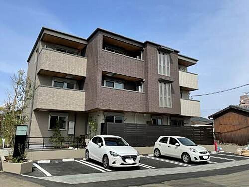 ソフィア国府公園 3階建