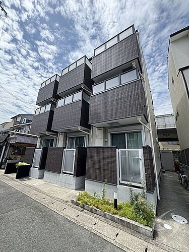 京都府京都市右京区太秦一ノ井町 賃貸アパート