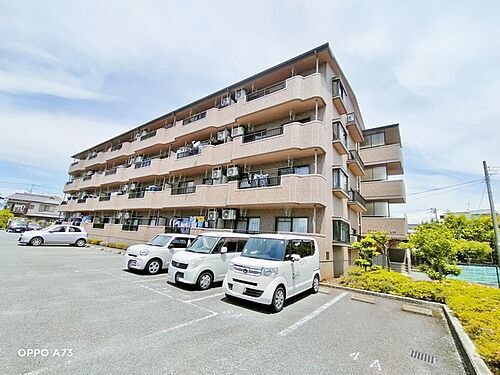 静岡県富士市水戸島本町 4階建