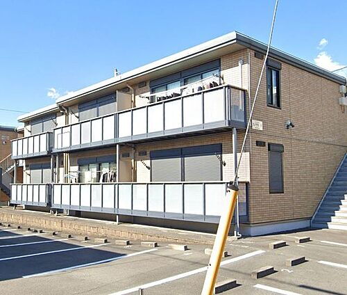 静岡県富士市比奈 2階建