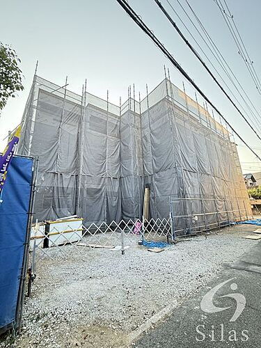 大阪府池田市豊島南１丁目 3階建