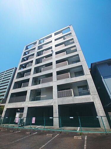 滋賀県大津市におの浜４丁目 築17年9ヶ月 8階建