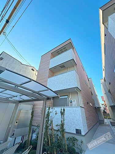 大阪府高石市高師浜４丁目 3階建 築1年6ヶ月
