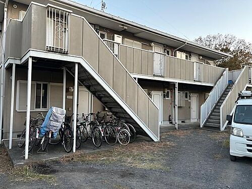 神奈川県横浜市泉区和泉中央南４丁目 2階建 築31年8ヶ月