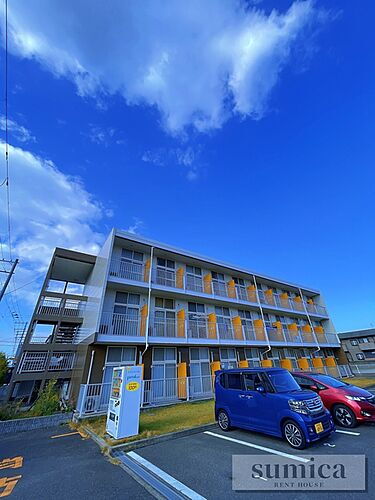 大阪府泉大津市寿町 築21年12ヶ月 3階建