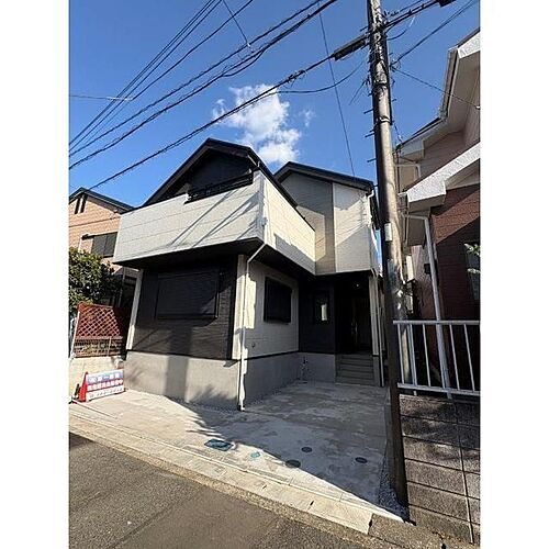 神奈川県横浜市瀬谷区相沢３丁目 2階建 