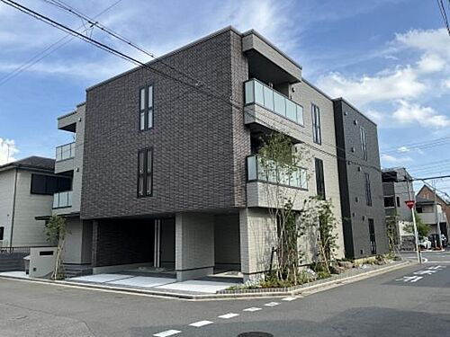 ソムニア 3階建