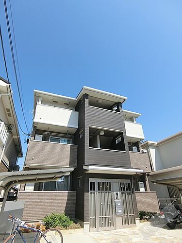 大阪府堺市西区浜寺元町５丁 3階建 築7年10ヶ月