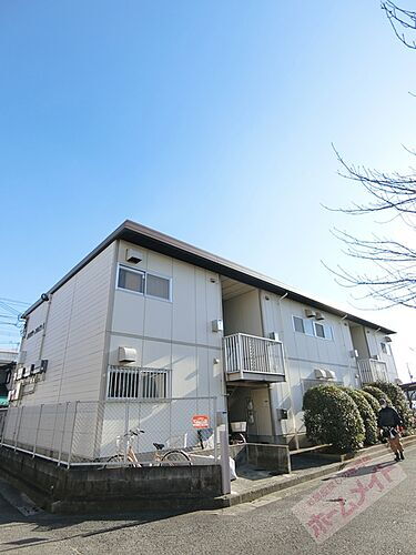 大阪府堺市西区浜寺船尾町東３丁 2階建