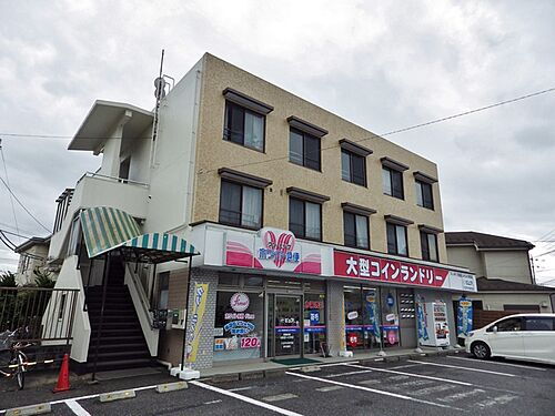 東京都八王子市犬目町 3階建 築38年5ヶ月