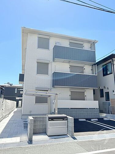 兵庫県西宮市常磐町 3階建 築2年