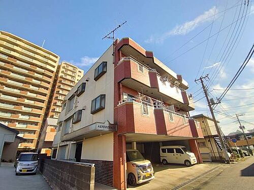 神奈川県座間市入谷西３丁目 3階建 築32年9ヶ月