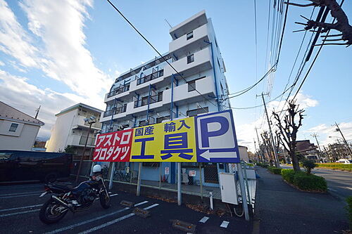 東京都八王子市越野 5階建