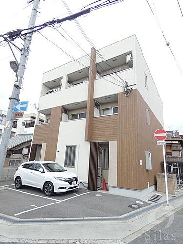大阪府大阪市東住吉区針中野１丁目 3階建