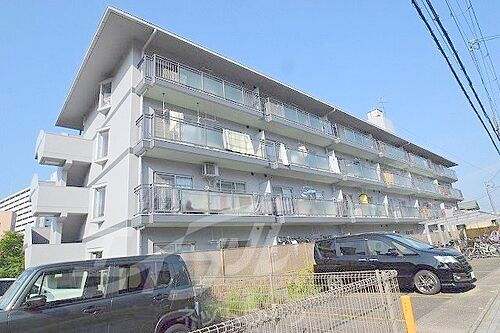 大阪府吹田市五月が丘東 4階建 築41年8ヶ月