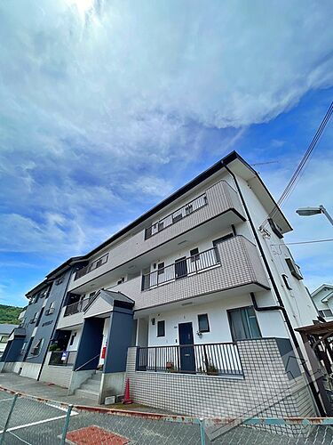 和歌山県海南市岡田 3階建 築36年1ヶ月