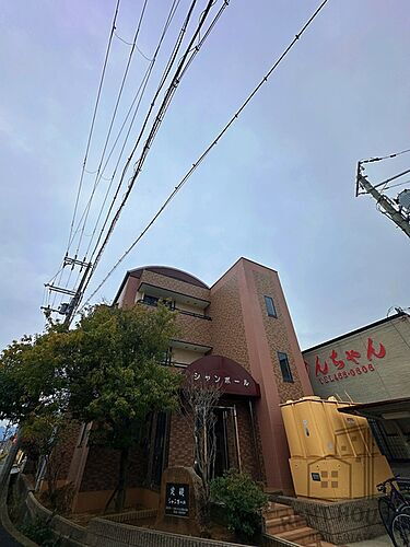 大阪府泉佐野市日根野 3階建 築24年10ヶ月