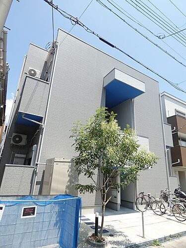 兵庫県尼崎市北大物町 2階建
