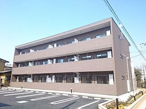 神奈川県綾瀬市吉岡東１丁目 3階建 築7年5ヶ月