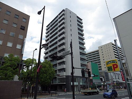 東京都八王子市八日町 14階建 築15年6ヶ月