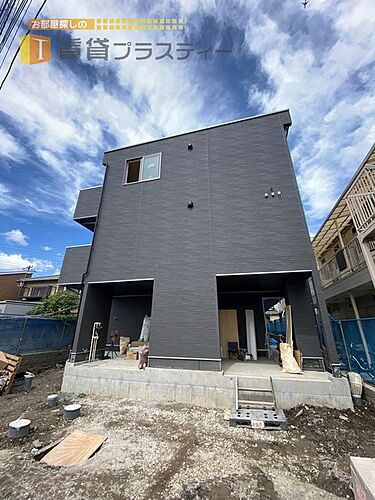 千葉県市川市二俣２丁目 3階建 築2年2ヶ月