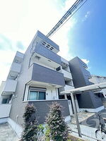 大阪府泉佐野市松原1丁目 3階建 築9年7ヶ月