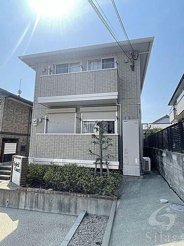 兵庫県神戸市東灘区本山北町１丁目 築16年 2階建