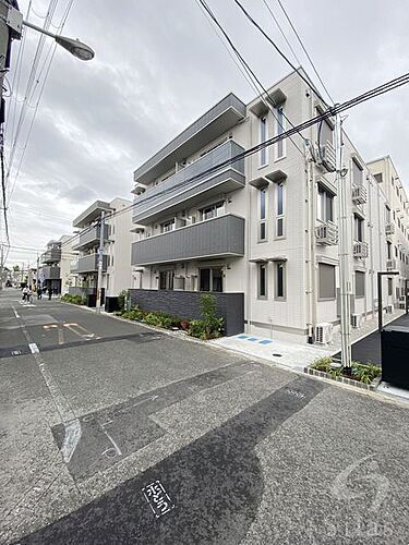 大阪府大阪市生野区巽中３丁目 3階建 築2年2ヶ月