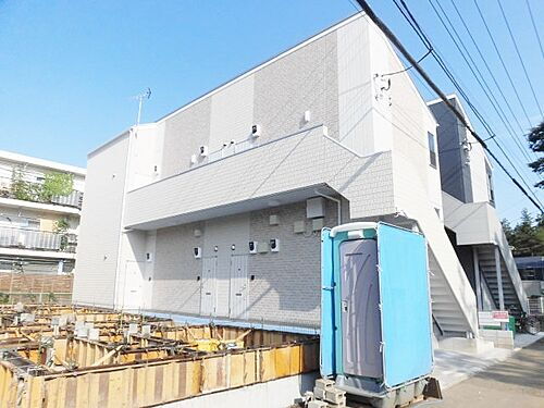 神奈川県大和市深見西７丁目 2階建