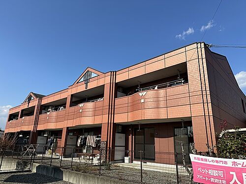 静岡県富士市厚原 2階建