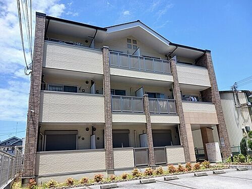 大阪府堺市中区深井沢町 3階建 築17年9ヶ月