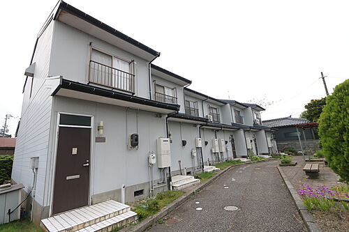 タウンハウスヨコタ