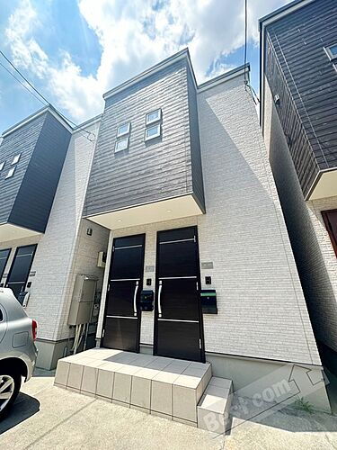 大阪府堺市東区菩提町５丁 2階建