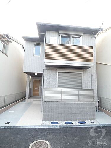 兵庫県尼崎市浜３丁目 2階建 築4年8ヶ月