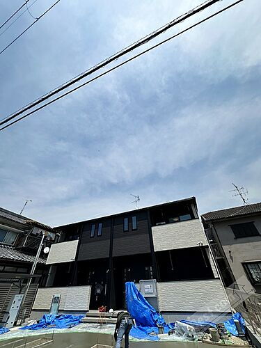 大阪府富田林市中野町３丁目 2階建 