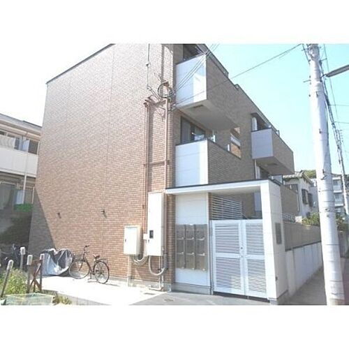 兵庫県神戸市須磨区須磨浦通５丁目 3階建