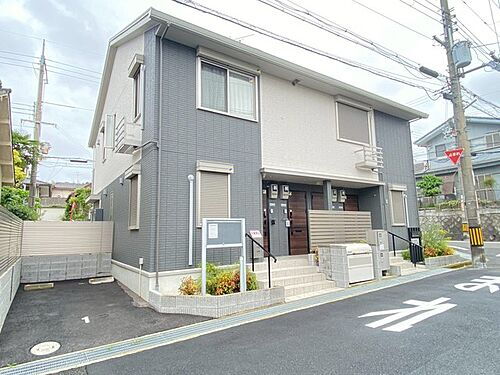 大阪府河内長野市荘園町 2階建