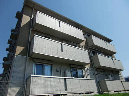 神奈川県川崎市宮前区野川本町２丁目 3階建