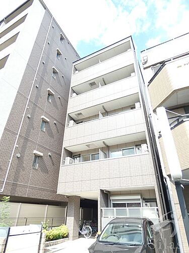 京都府京都市下京区佐女牛井町 築11年4ヶ月 5階建