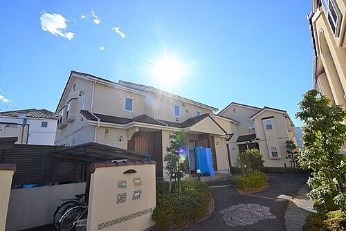神奈川県川崎市麻生区上麻生５丁目 2階建 築11年6ヶ月