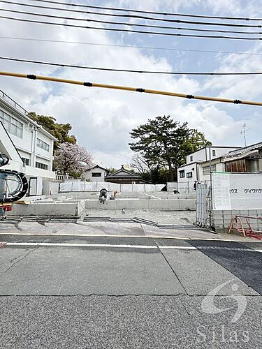 兵庫県神戸市灘区高羽町４丁目 3階建 