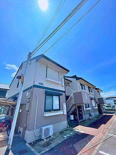 大阪府貝塚市名越 2階建
