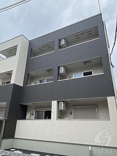 兵庫県尼崎市大庄西町１丁目 3階建 築3年1ヶ月