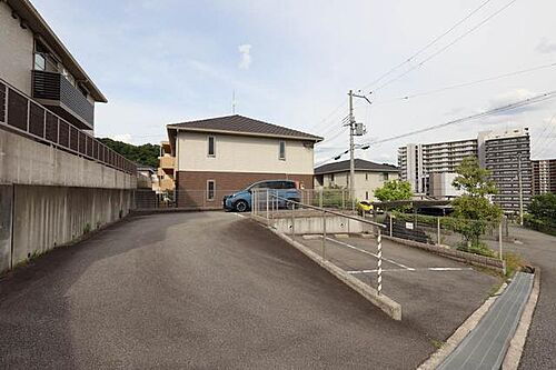 シャーメゾン　やまぶき 2階建