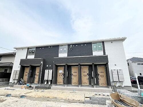 兵庫県伊丹市御願塚７丁目 2階建 